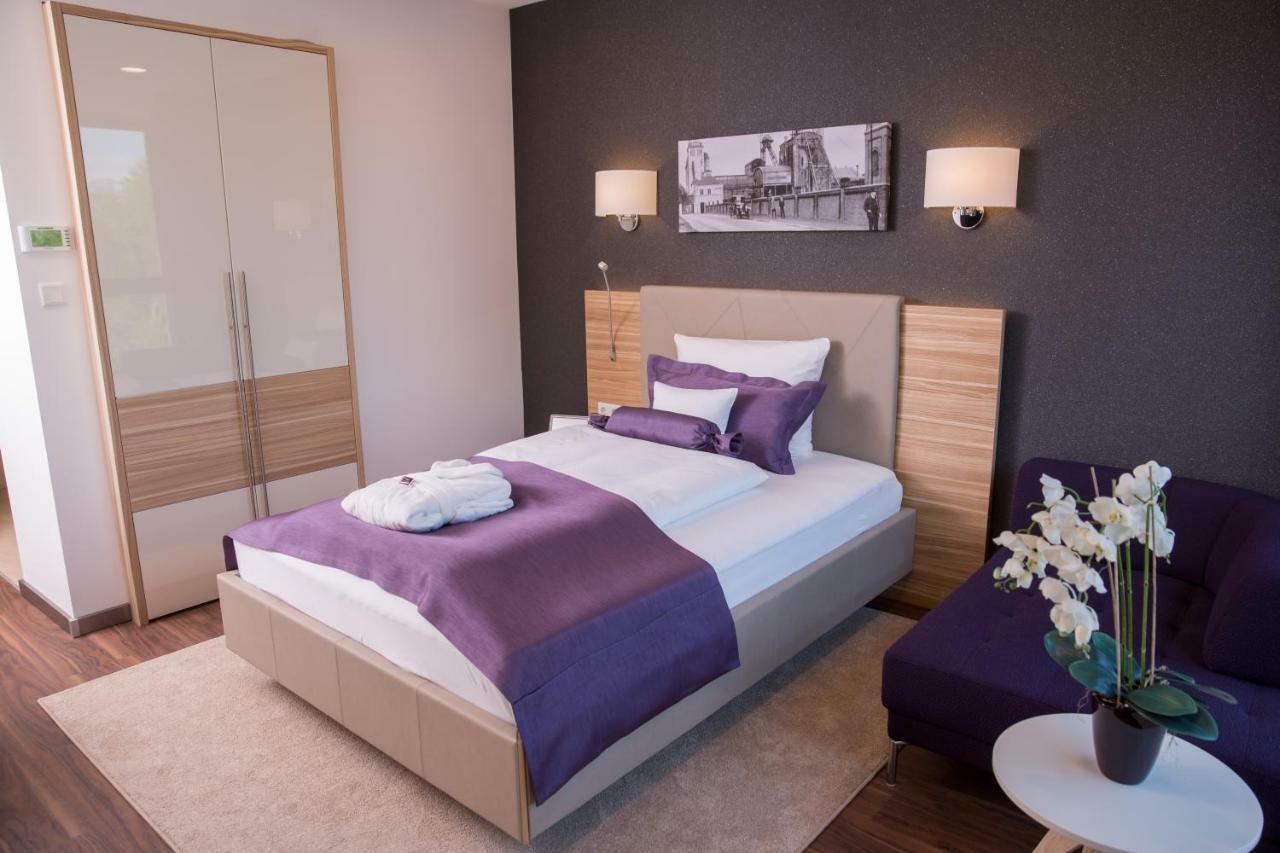 Heiner'S Parkhotel เกลเซนเคียร์เคน ภายนอก รูปภาพ