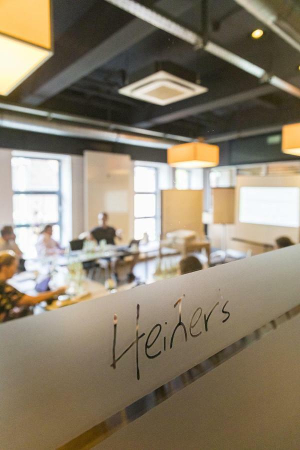 Heiner'S Parkhotel เกลเซนเคียร์เคน ภายนอก รูปภาพ