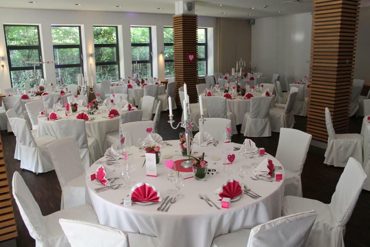 Heiner'S Parkhotel เกลเซนเคียร์เคน ภายนอก รูปภาพ